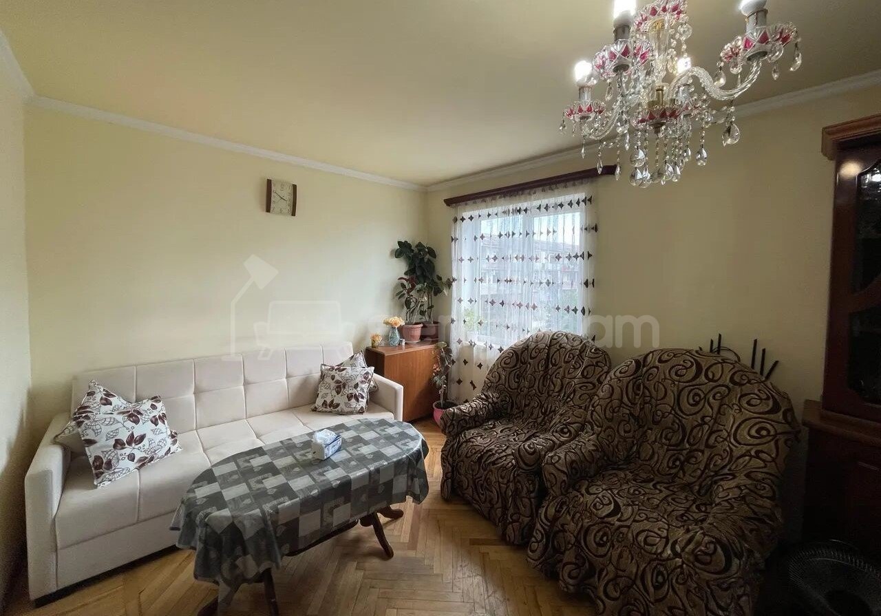 2 Սենյականոց Բնակարան, 50քմ, 5/5 հարկ, Նորմալ Վիճակում