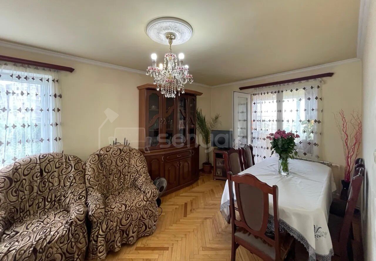 2 Սենյականոց Բնակարան, 50քմ, 5/5 հարկ, Նորմալ Վիճակում