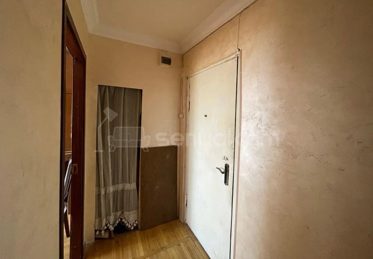 2 Սենյականոց Բնակարան, 50քմ, 5/5 հարկ, Նորմալ Վիճակում