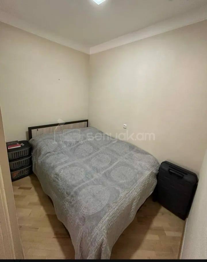 2 Սենյականոց Բնակարան Քարե Շենքում, 43քմ, 2/5 հարկ, Կապիտալ Վերանորոգված