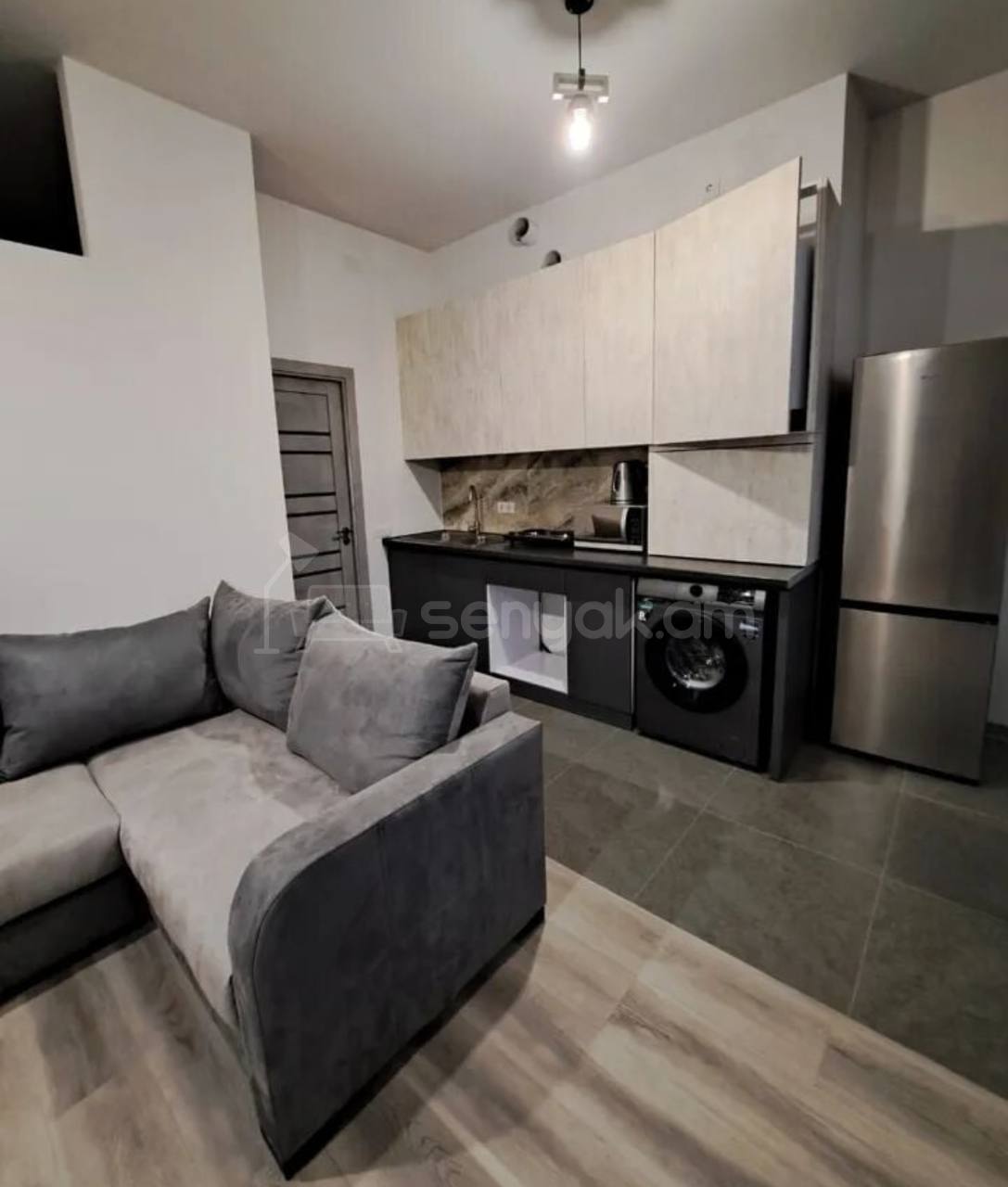 2 Սենյականոց Բնակարան, 50քմ, 10/16 հարկ, Կապիտալ Վերանորոգված, Կահավորված