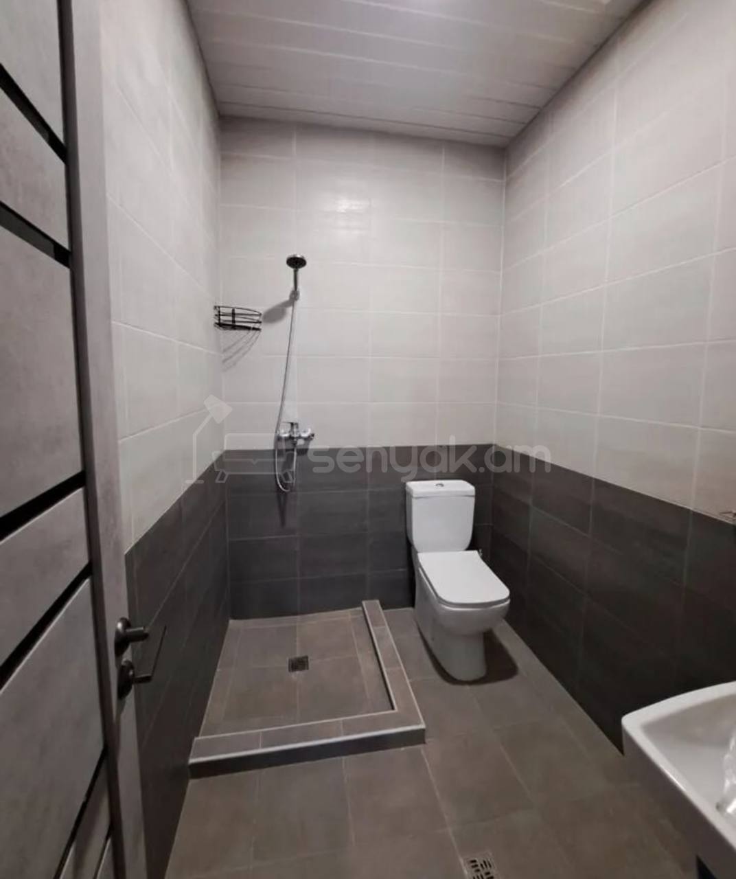 2 Սենյականոց Բնակարան, 50քմ, 10/16 հարկ, Կապիտալ Վերանորոգված, Կահավորված