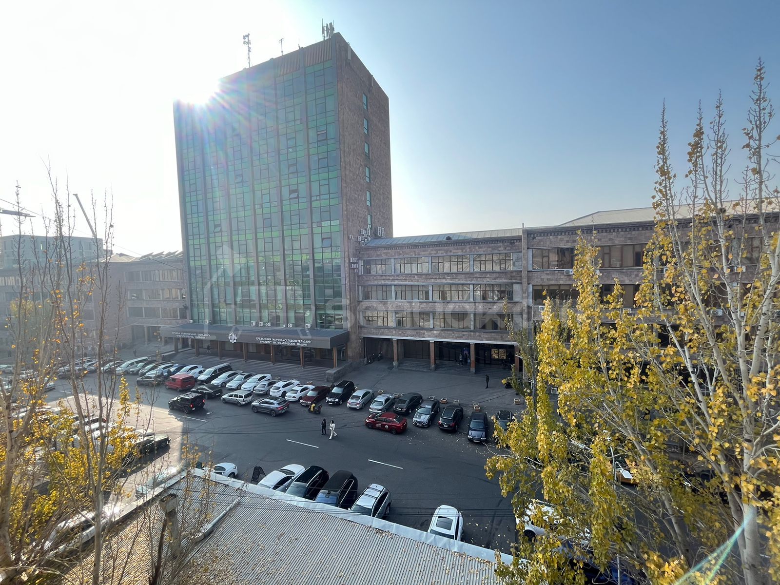 3 Սենյականոց Բնակարան Քարե Շենքում, 88քմ, 5/5 հարկ, Պետական Վիճակում