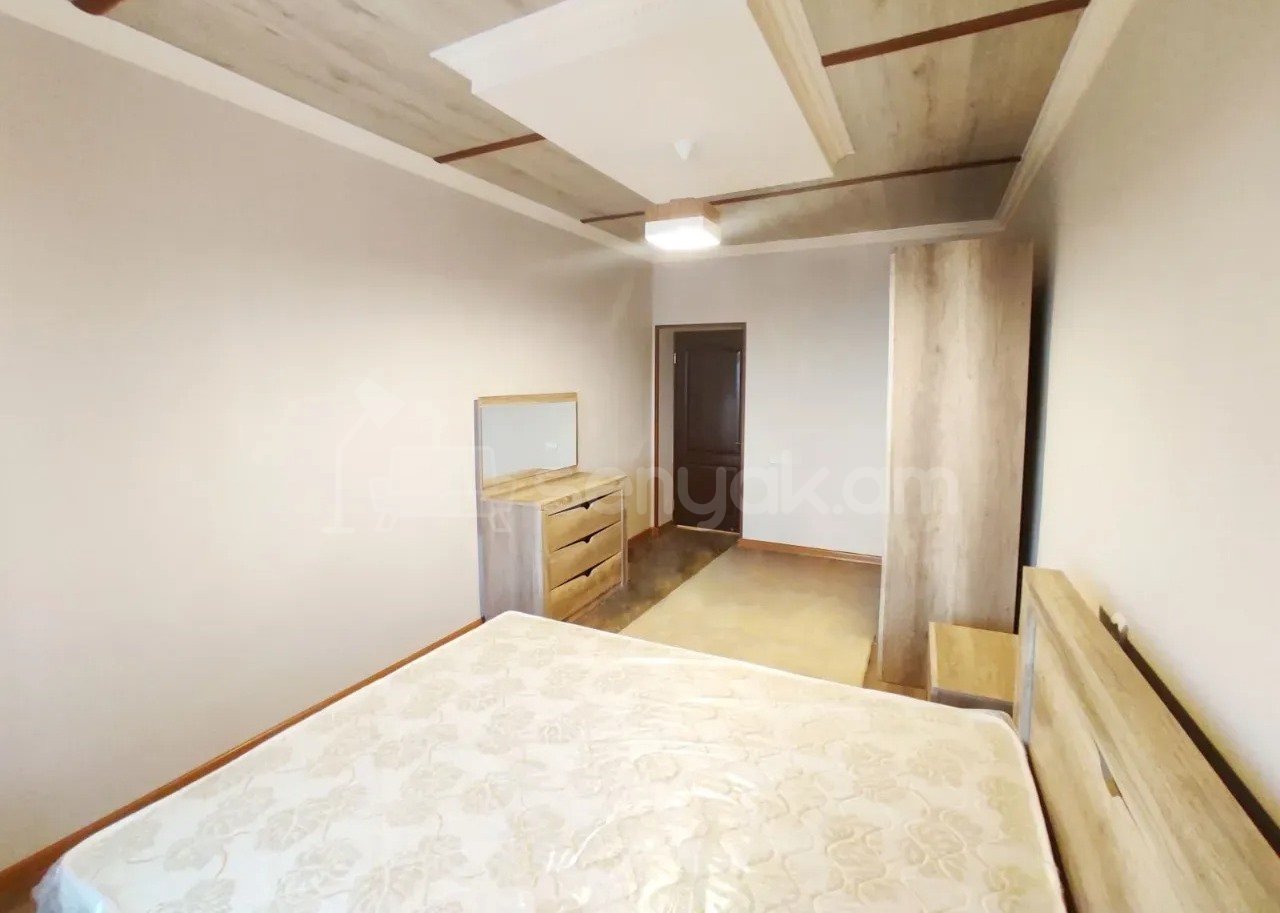 2 Սենյականոց Բնակարան Քարե Շենքում, 75քմ, 5/5 հարկ, Կապիտալ Վերանորոգված