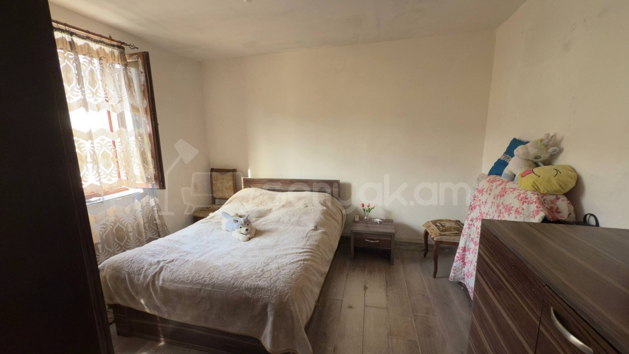 2 Սենյականոց Սեփական Տուն, 68քմ, Նորմալ Վիճակում