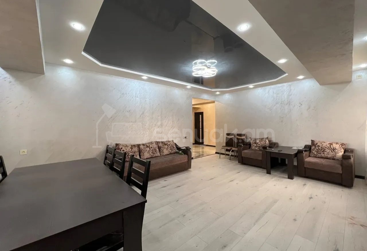 3 Սենյականոց Բնակարան, 80քմ, 6/14 հարկ, Դիզայներական Վերանորոգված, Կահավորված