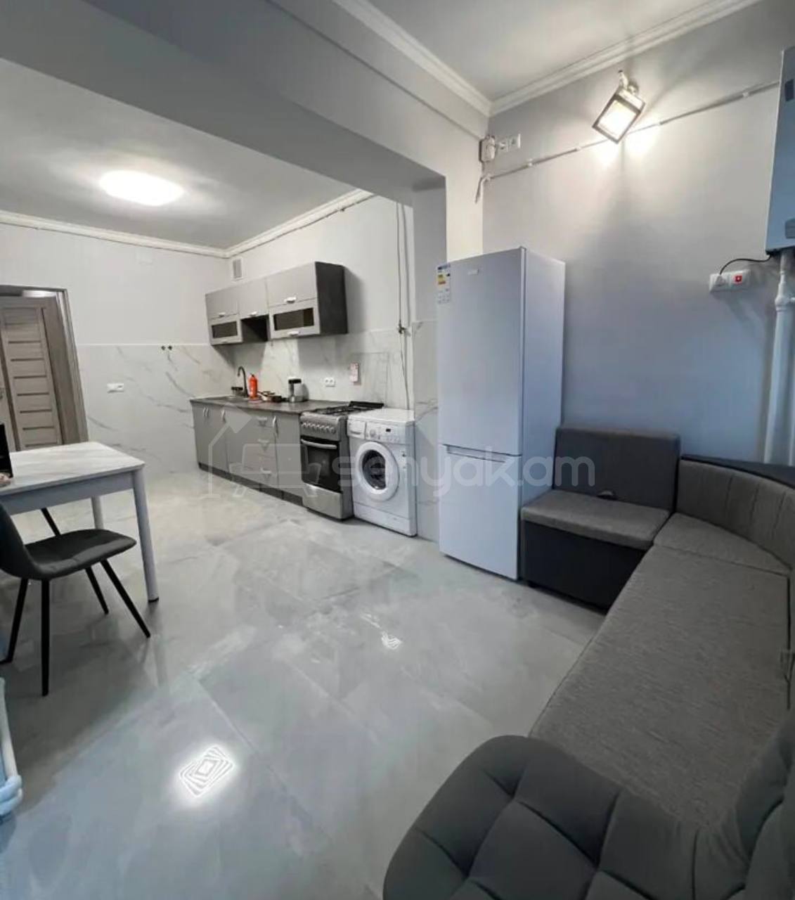 2 Սենյականոց Բնակարան, 78քմ, 2/14 հարկ, Կապիտալ Վերանորոգված, Կահավորված