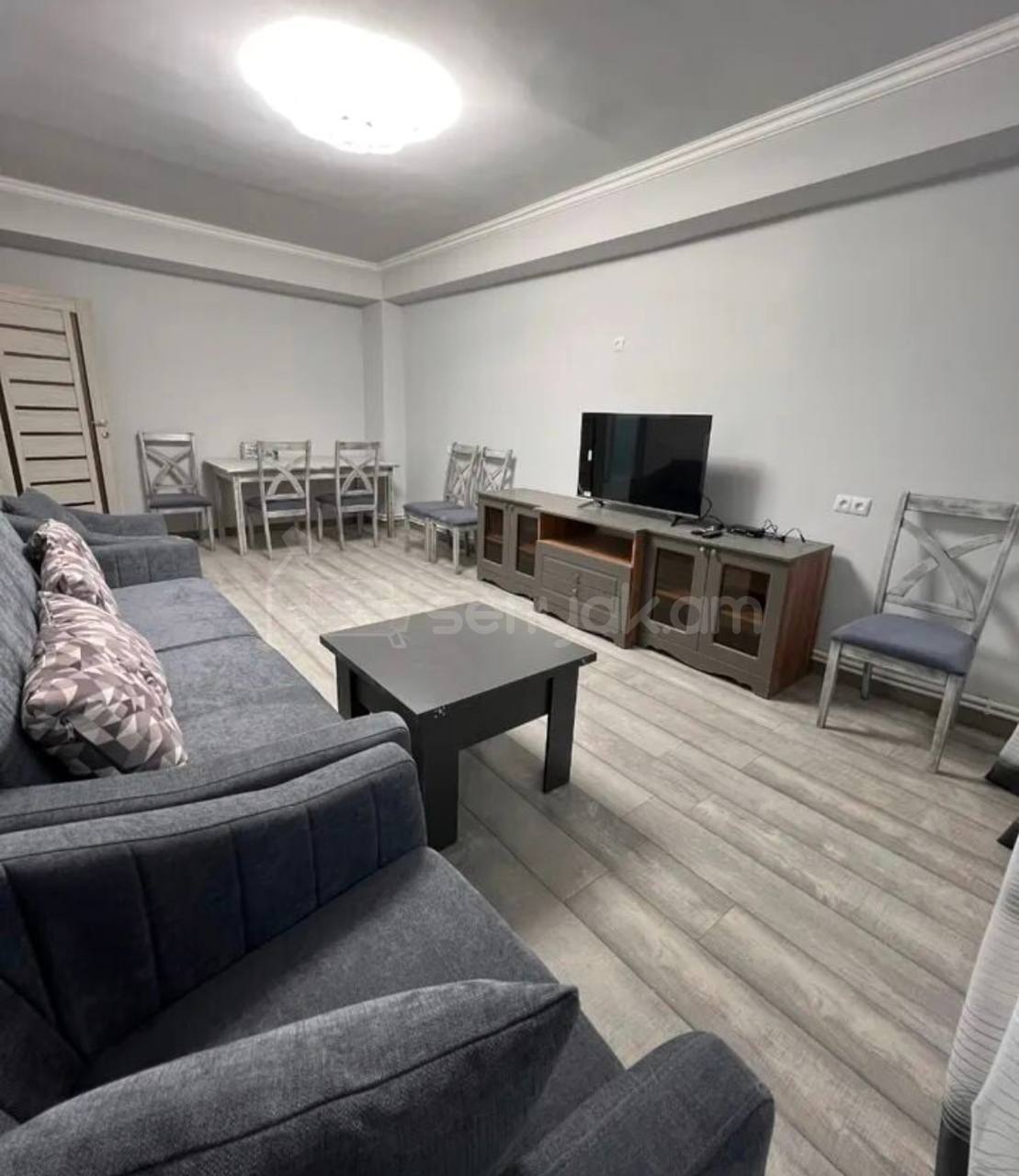 2 Սենյականոց Բնակարան, 78քմ, 2/14 հարկ, Կապիտալ Վերանորոգված, Կահավորված