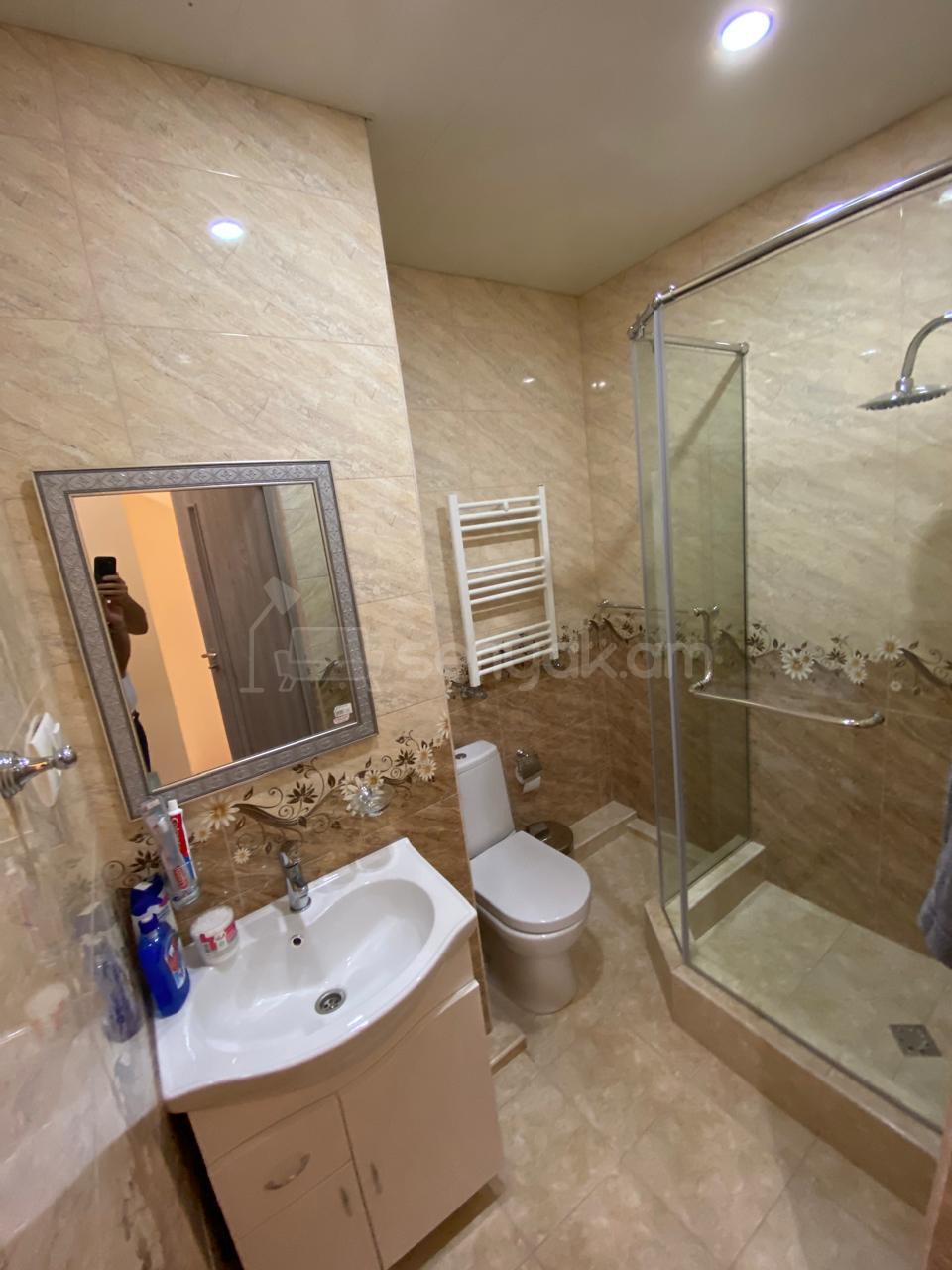 2 Սենյականոց Բնակարան Նորակառույցում, 50քմ, 14/14 հարկ, Կապիտալ Վերանորոգված, Կահավորված