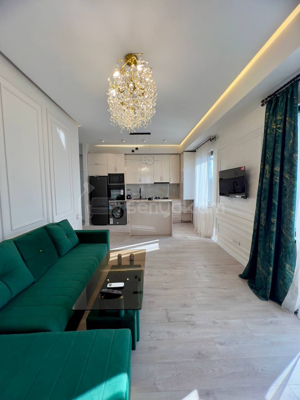 3 Սենյականոց Բնակարան Նորակառույցում, 76քմ, 11/12 հարկ, Դիզայներական Վերանորոգված, Կահավորված