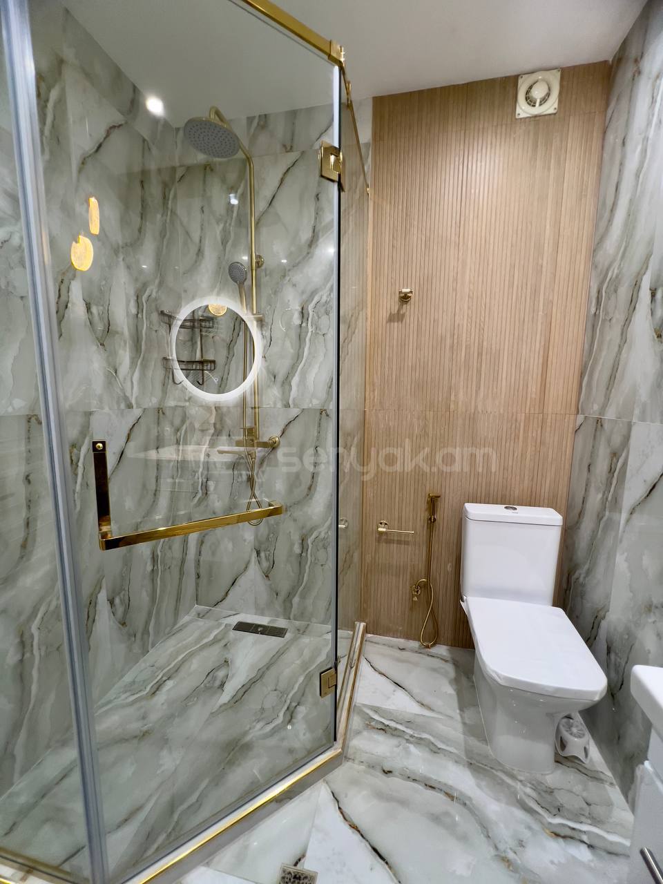 3 Սենյականոց Բնակարան Նորակառույցում, 76քմ, 11/12 հարկ, Դիզայներական Վերանորոգված, Կահավորված