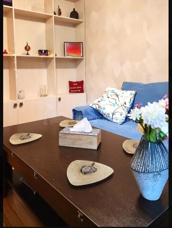 2 Սենյականոց Բնակարան, 42քմ, 2/9 հարկ, Կապիտալ Վերանորոգված, Կահավորված