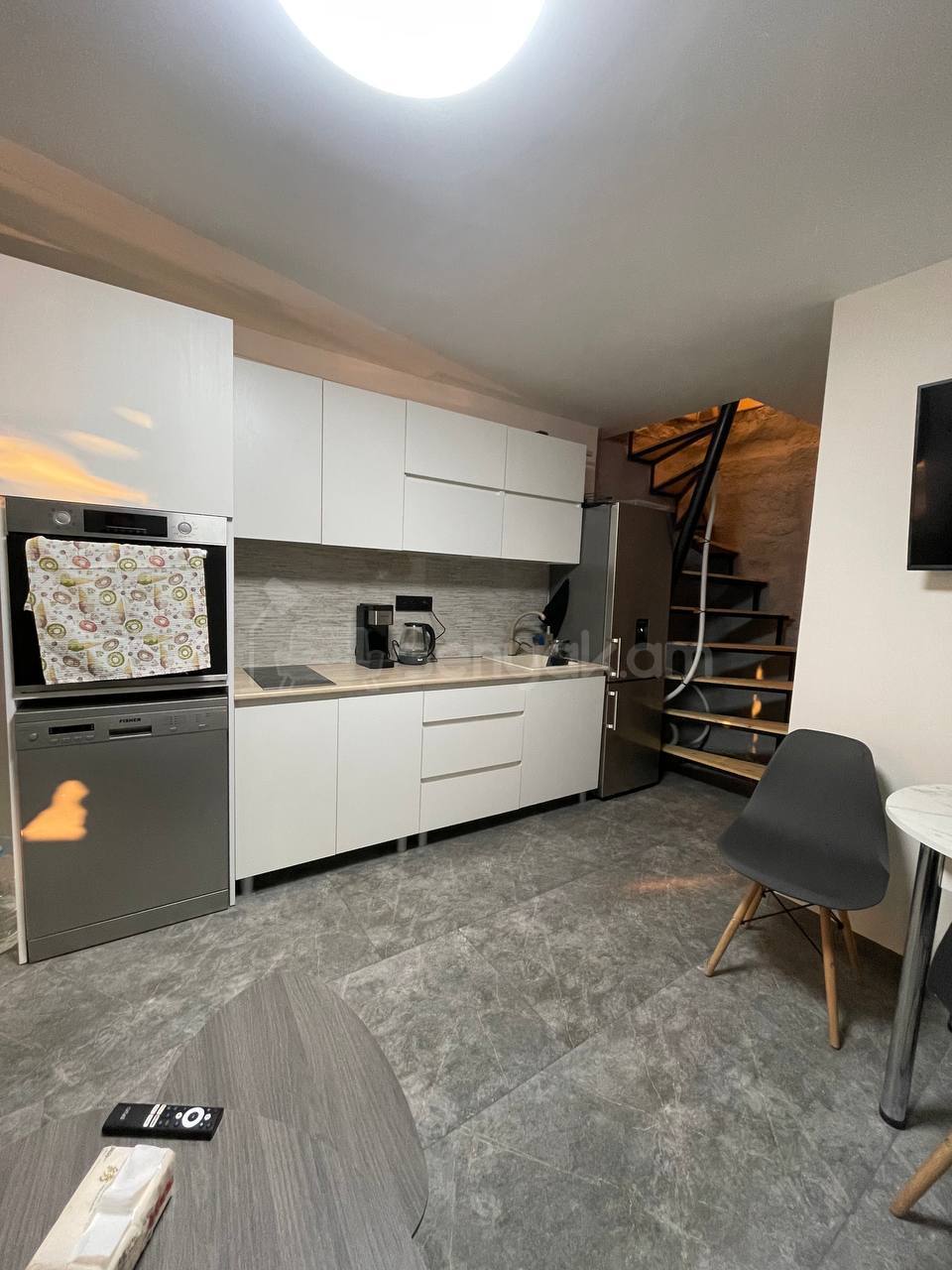 3 Սենյականոց Սեփական Տուն, 50քմ, Կապիտալ Վերանորոգված, Կահավորված