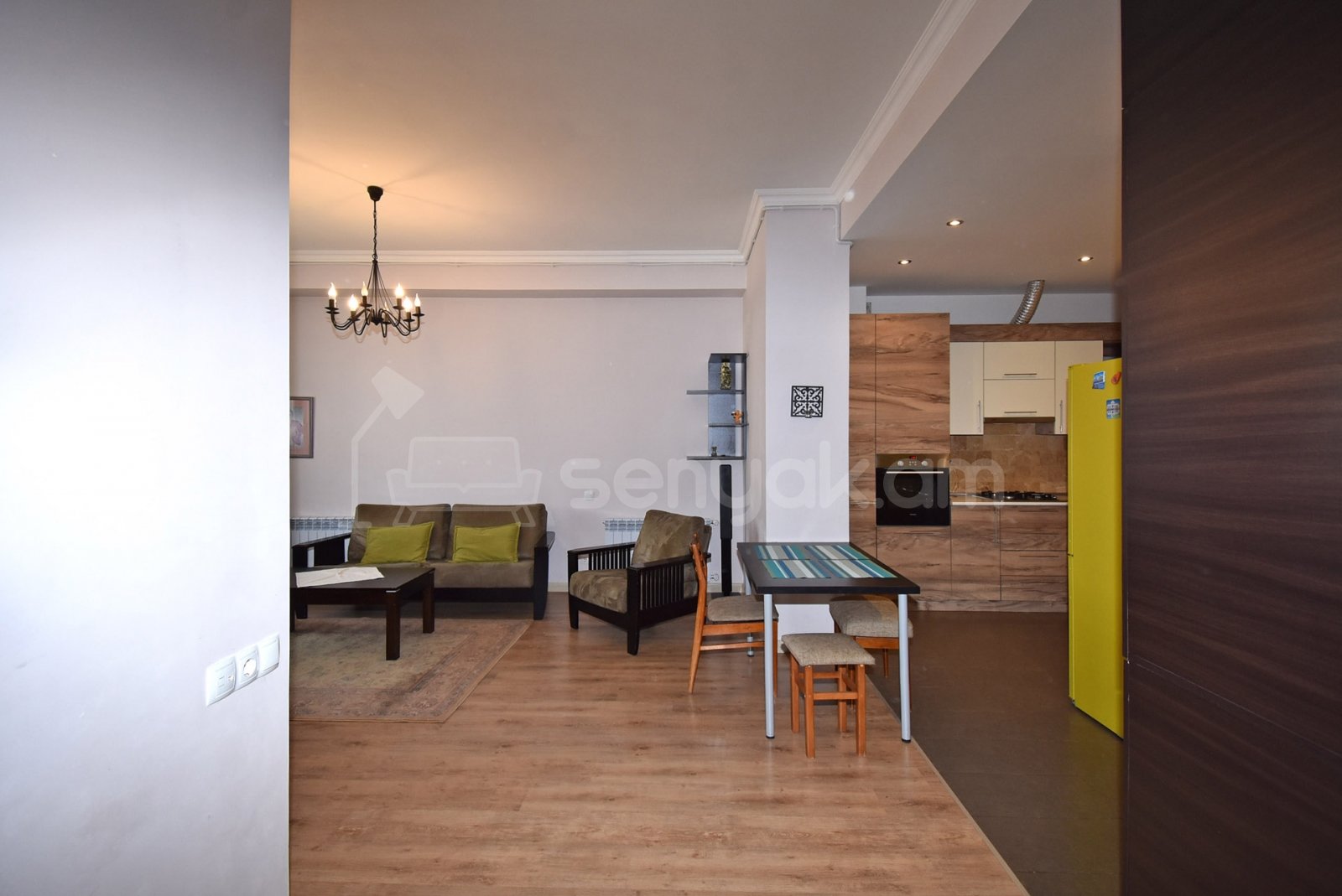 2 Սենյականոց Բնակարան Նորակառույցում, 70քմ, 4/12 հարկ, Կապիտալ Վերանորոգված, Կահավորված