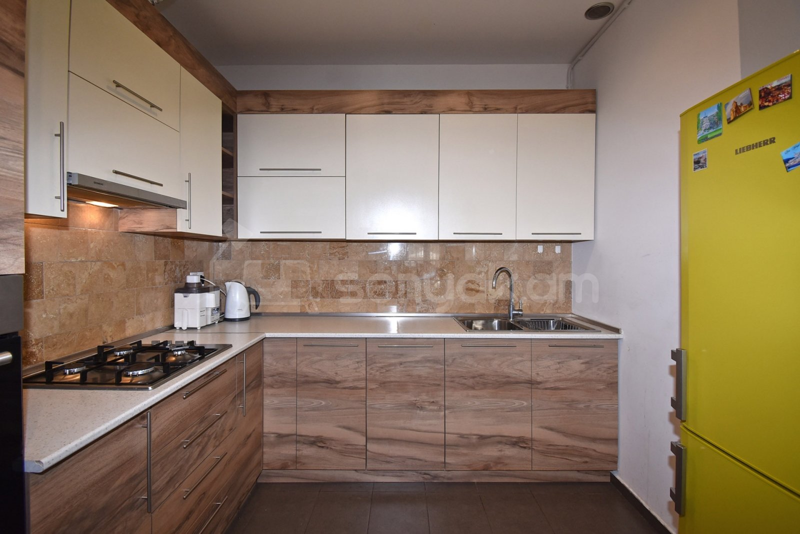 2 Սենյականոց Բնակարան Նորակառույցում, 70քմ, 4/12 հարկ, Կապիտալ Վերանորոգված, Կահավորված