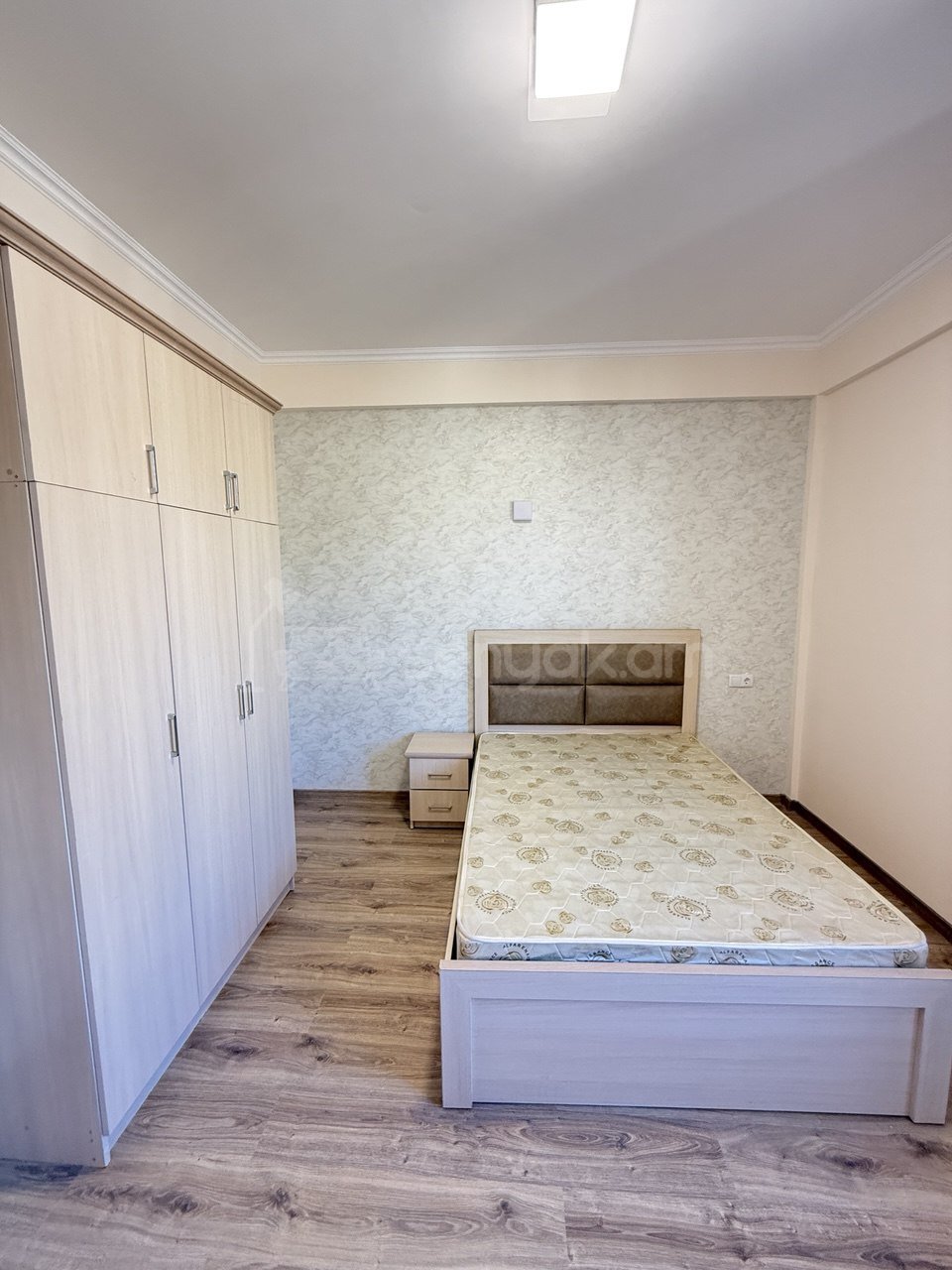 3 Սենյականոց Բնակարան Նորակառույցում, 70քմ, 3/5 հարկ, Կապիտալ Վերանորոգված, Կահավորված