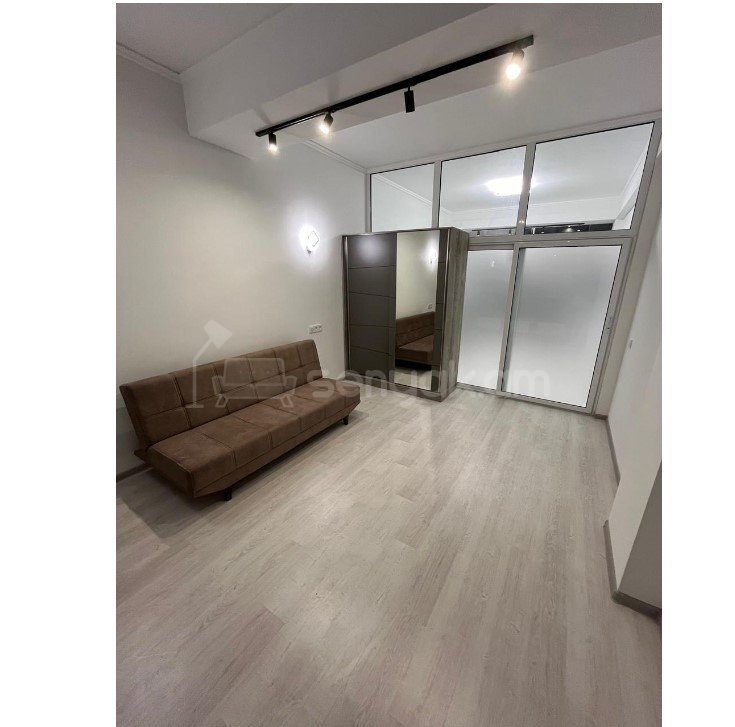 3 Սենյականոց Բնակարան Նորակառույցում, 75քմ, 17/18 հարկ, Դիզայներական Վերանորոգված, Կահավորված