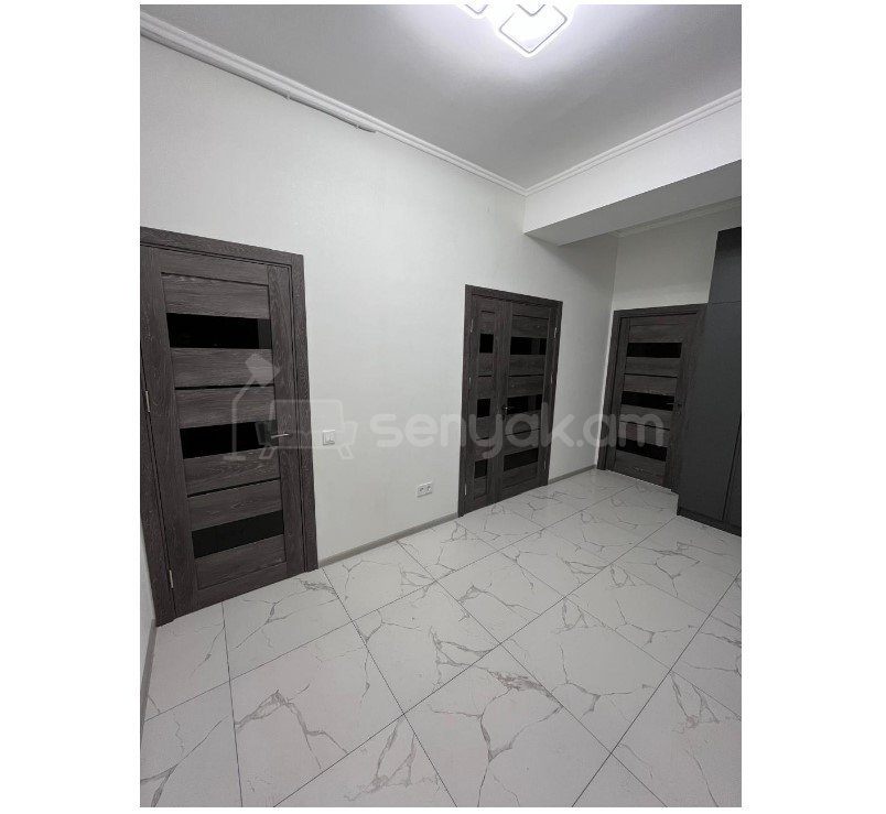 3 Սենյականոց Բնակարան Նորակառույցում, 75քմ, 17/18 հարկ, Դիզայներական Վերանորոգված, Կահավորված