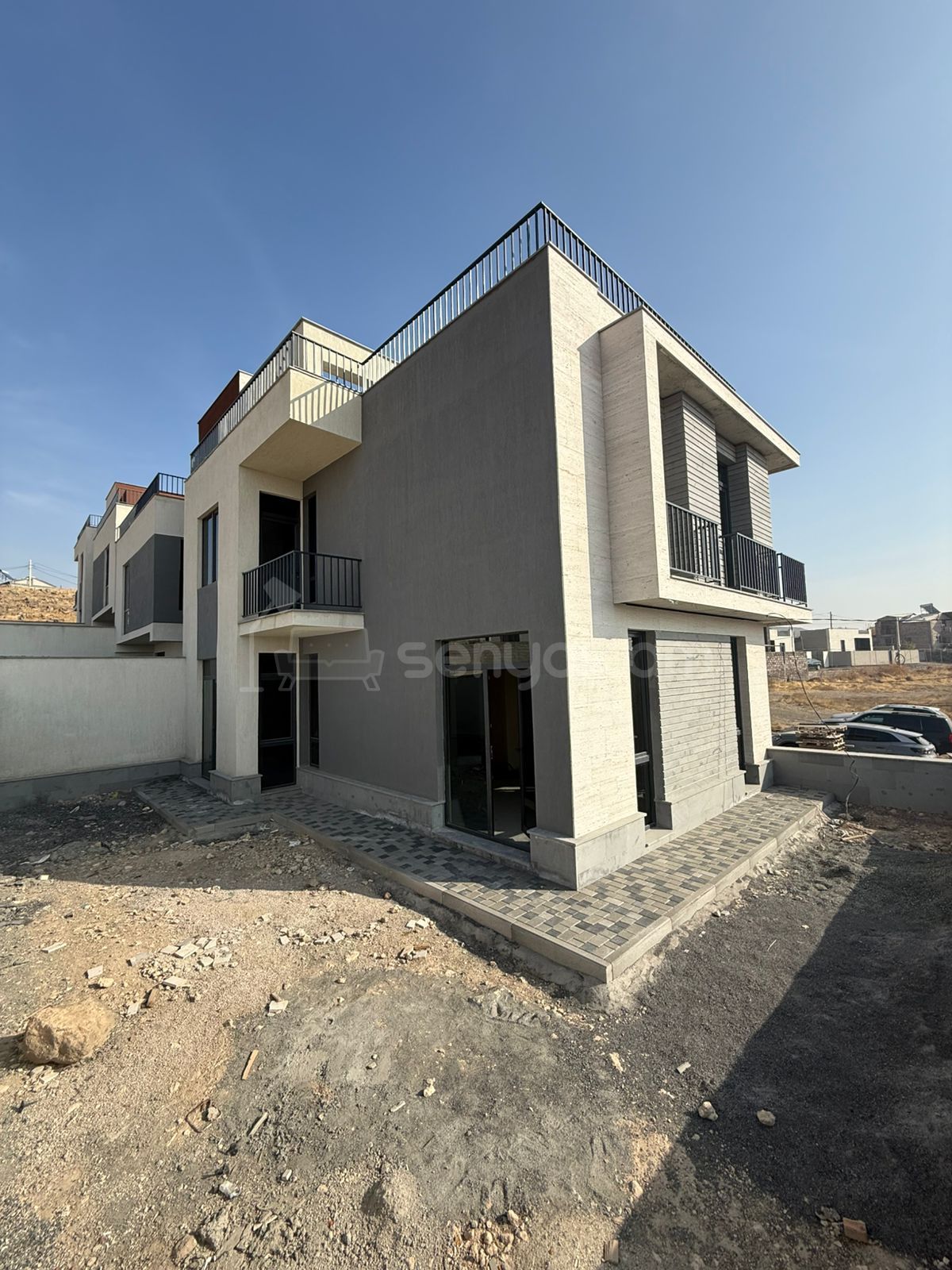 4 Սենյականոց Սեփական Տուն, 175քմ, Ավտոտնակով