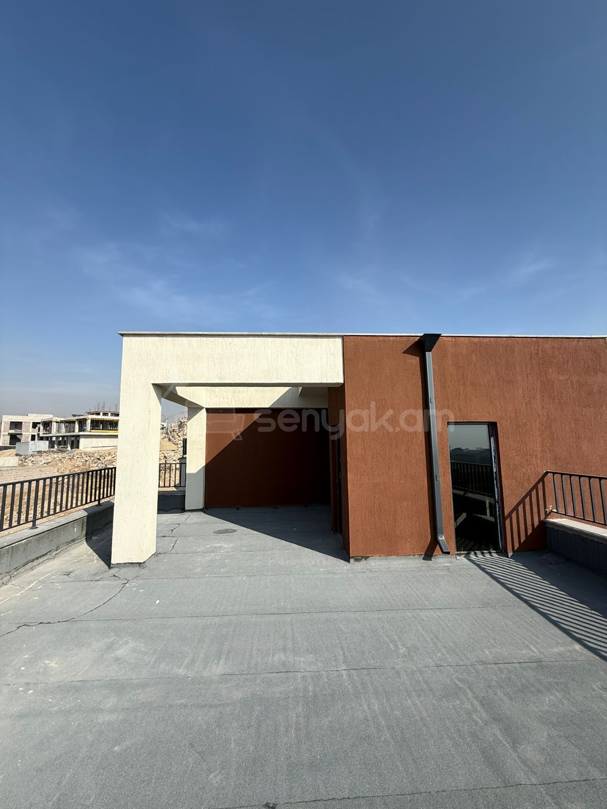 4 Սենյականոց Սեփական Տուն, 175քմ, Ավտոտնակով