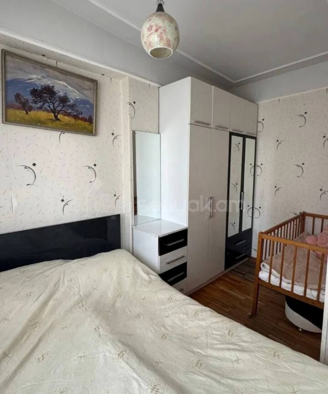 3 Սենյականոց Բնակարան Քարե Շենքում, 45քմ, 6/9 հարկ, Նորմալ Վիճակում, Կահավորված