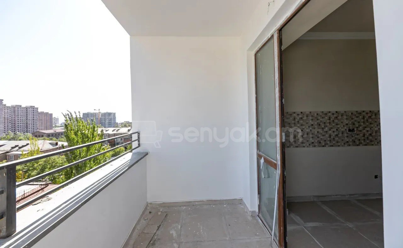 3 Սենյականոց Բնակարան Նորակառույցում, 107քմ, 5/13 հարկ, Կապիտալ Վերանորոգված