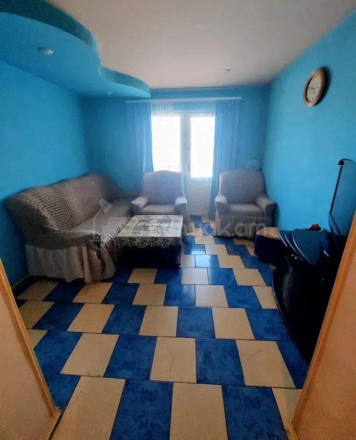 2 Սենյականոց Բնակարան Քարե Շենքում, 56քմ, 4/5 հարկ, Նորմալ Վիճակում