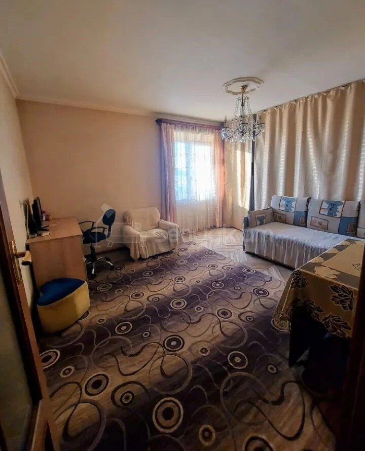 2 Սենյականոց Բնակարան Քարե Շենքում, 56քմ, 4/5 հարկ, Նորմալ Վիճակում