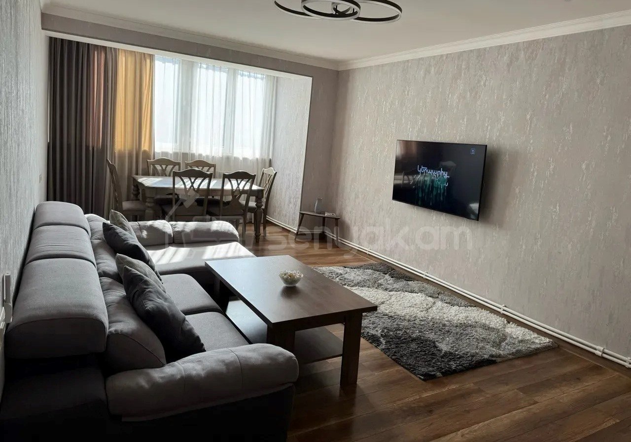 3 Սենյականոց Բնակարան, 79քմ, 5/9 հարկ, Կապիտալ Վերանորոգված