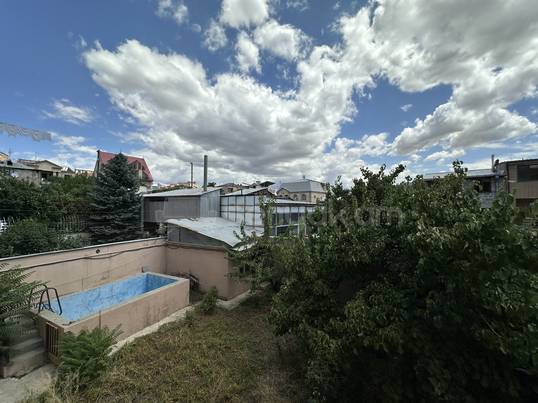 6 Սենյականոց Սեփական Տուն, 686քմ, Նորմալ Վիճակում, Ավտոտնակով