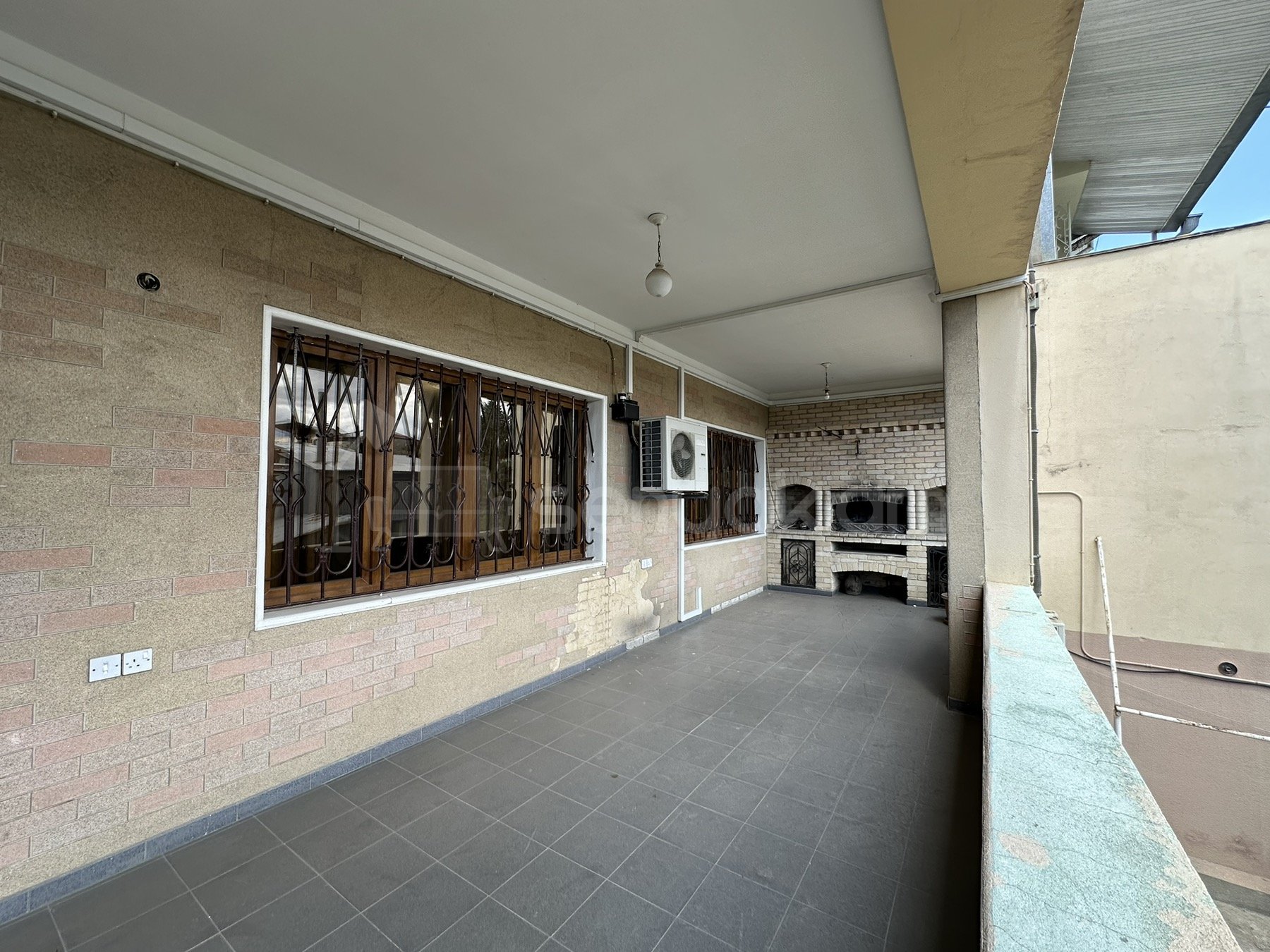 6 Սենյականոց Սեփական Տուն, 686քմ, Նորմալ Վիճակում, Ավտոտնակով