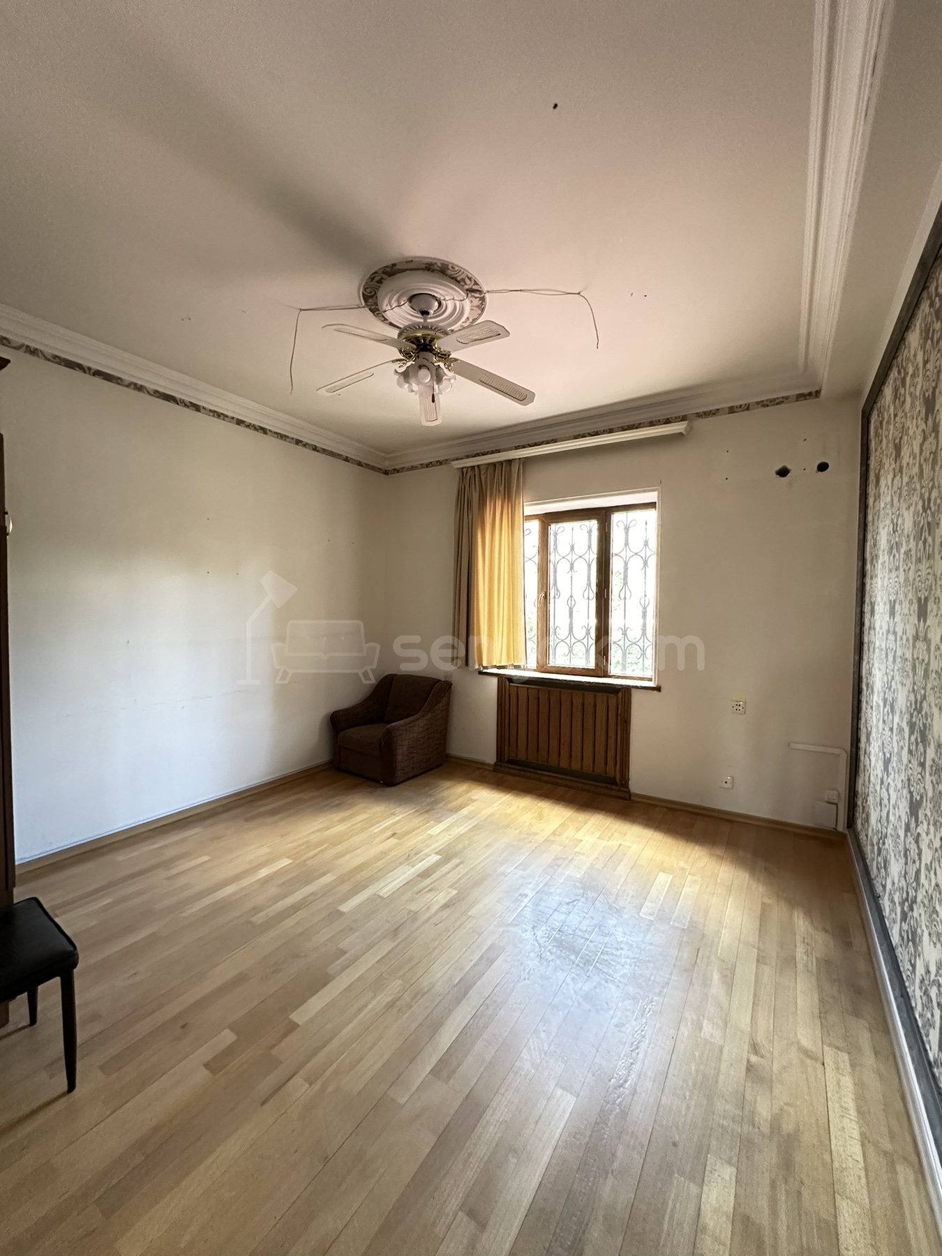 6 Սենյականոց Սեփական Տուն, 686քմ, Նորմալ Վիճակում, Ավտոտնակով