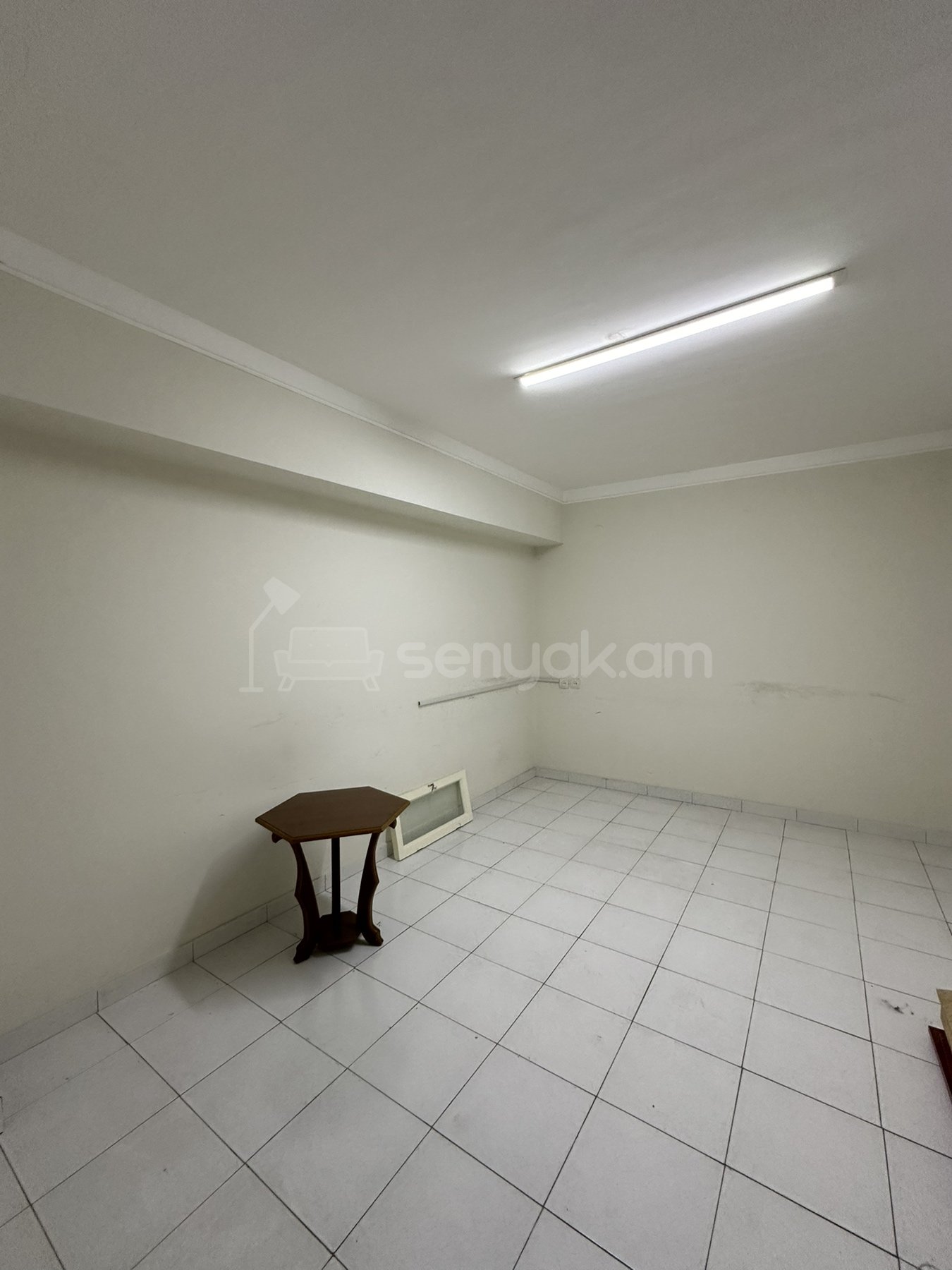 6 Սենյականոց Սեփական Տուն, 686քմ, Նորմալ Վիճակում, Ավտոտնակով