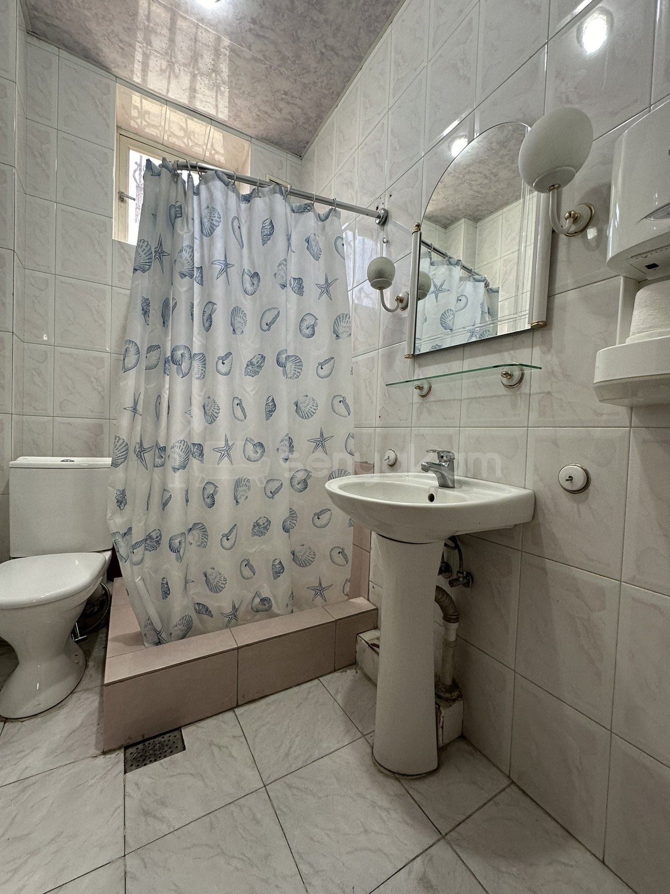 6 Սենյականոց Սեփական Տուն, 686քմ, Նորմալ Վիճակում, Ավտոտնակով