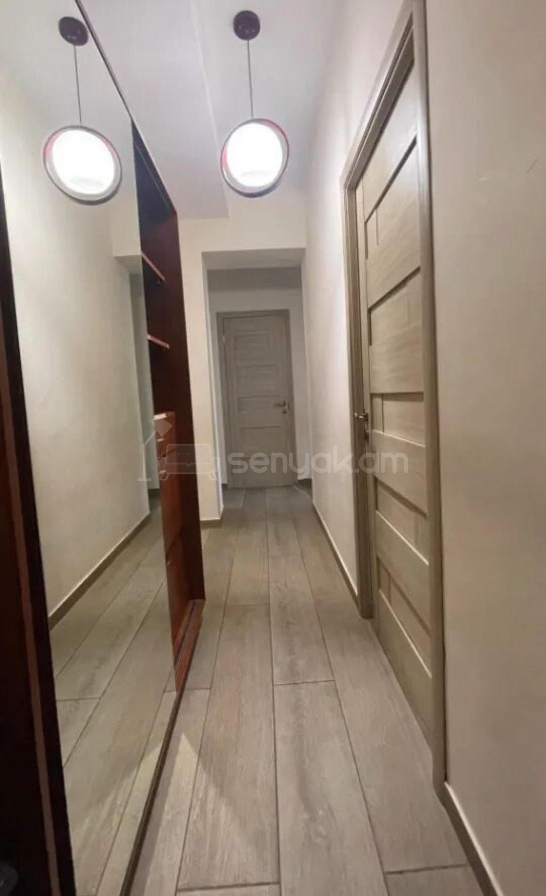 3 Սենյականոց Բնակարան, 90քմ, 6/9 հարկ, Նորմալ Վիճակում, Կահավորված