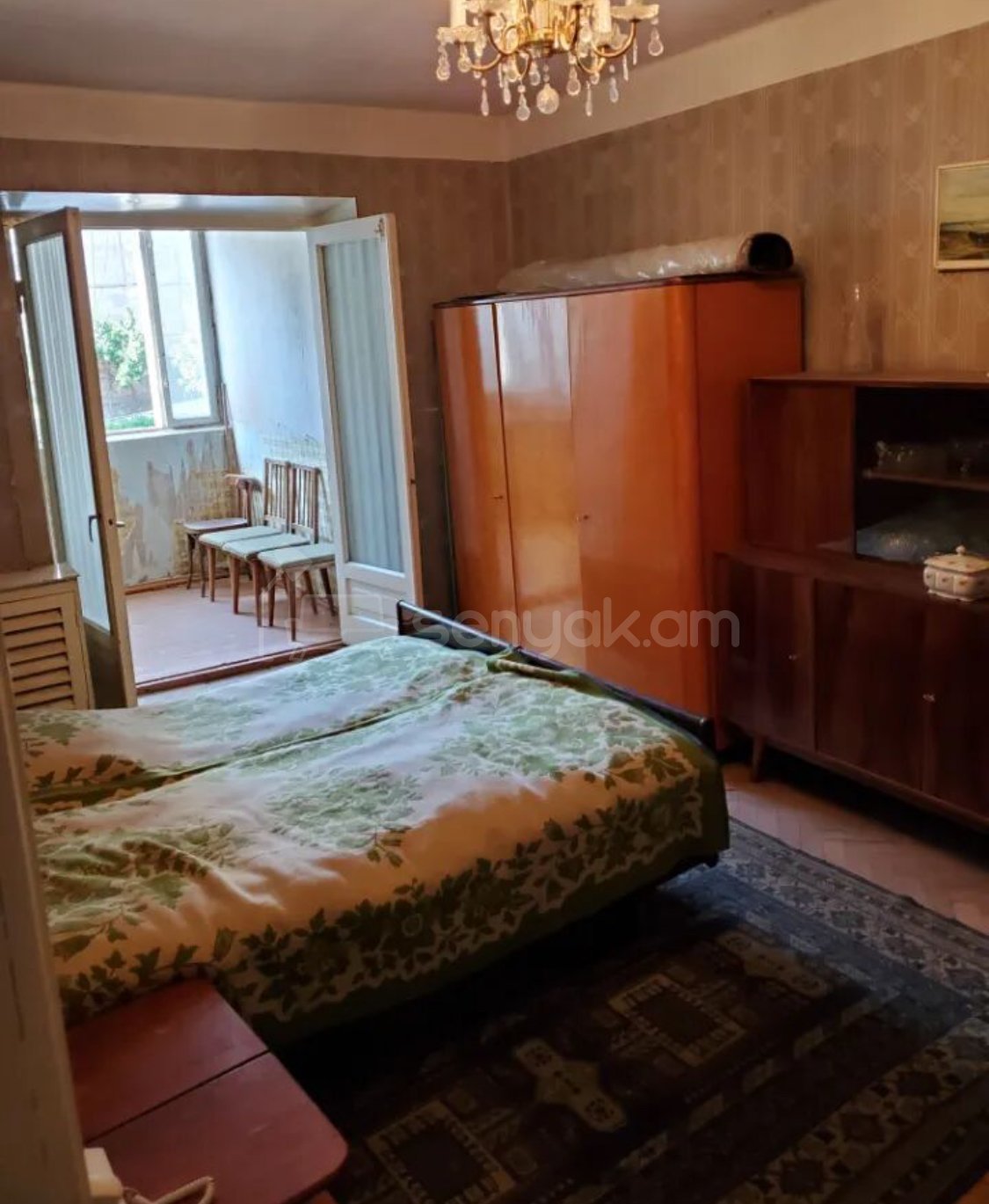 1 Սենյականոց Բնակարան Քարե Շենքում, 42քմ, 4/5 հարկ, Պետական Վիճակում