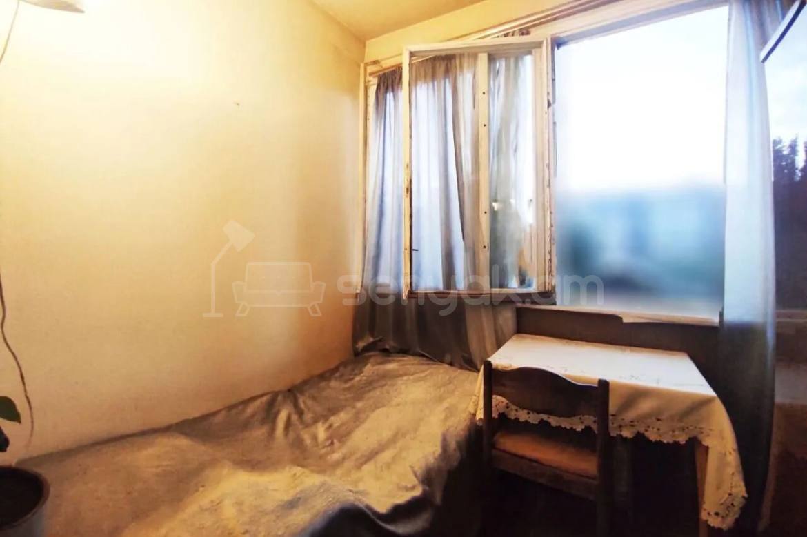 2 Սենյականոց Բնակարան Քարե Շենքում, 40քմ, 4/5 հարկ, Պետական Վիճակում