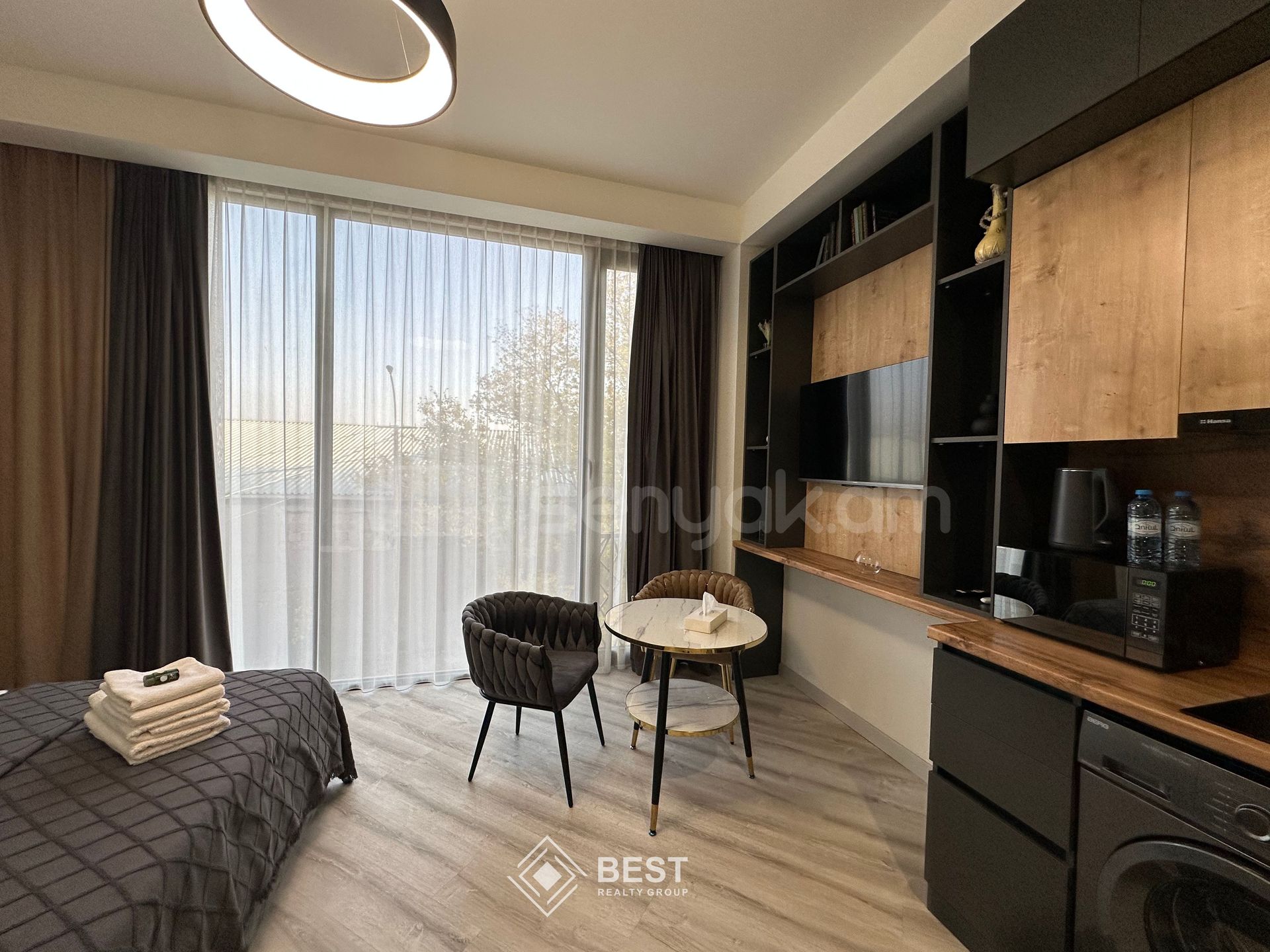 1 Սենյականոց Բնակարան Նորակառույցում, 26քմ, 2/3 հարկ, Դիզայներական Վերանորոգված, Կահավորված, Արևկող