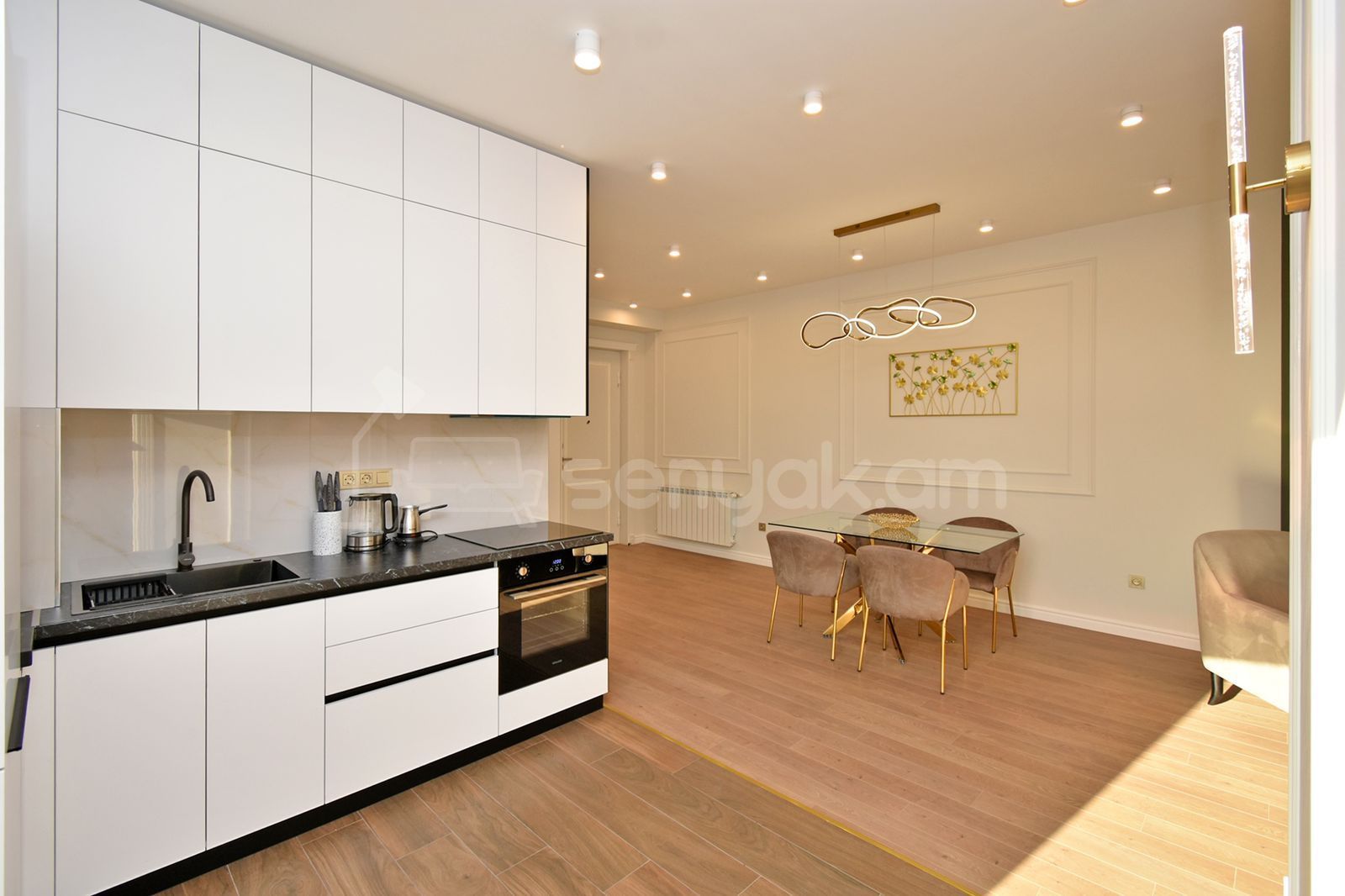 2 Սենյականոց Բնակարան Նորակառույցում, 55քմ, 9/12 հարկ, Դիզայներական Վերանորոգված