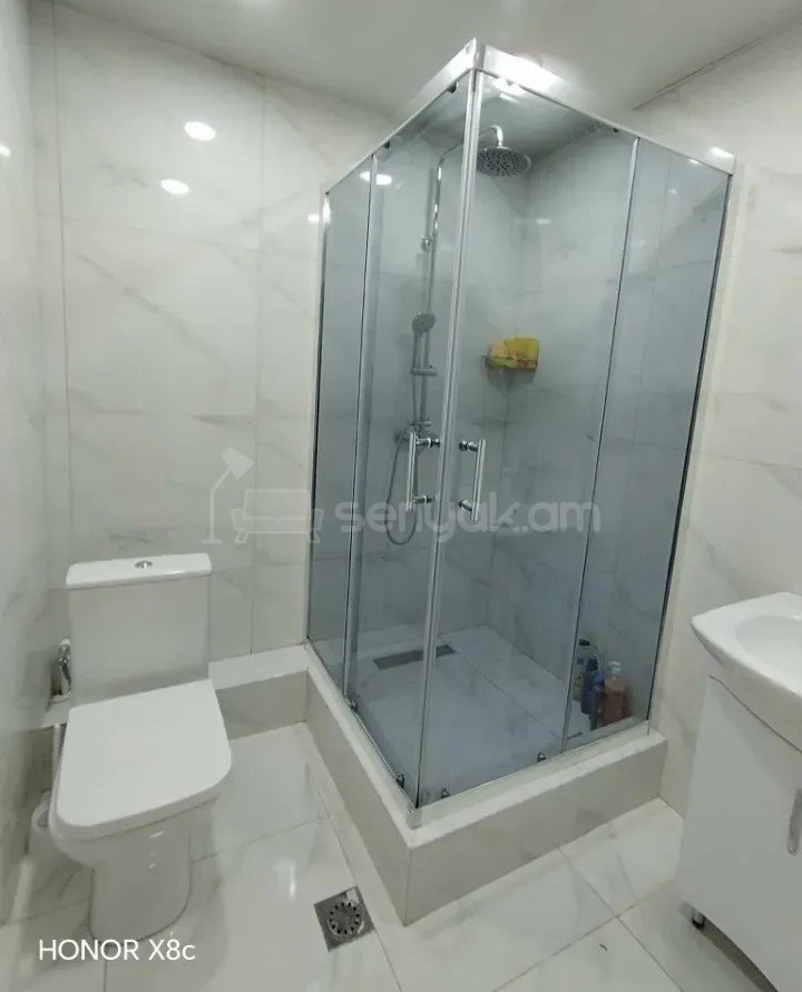 2 Սենյականոց Բնակարան, 48քմ, 8/9 հարկ, Կապիտալ Վերանորոգված