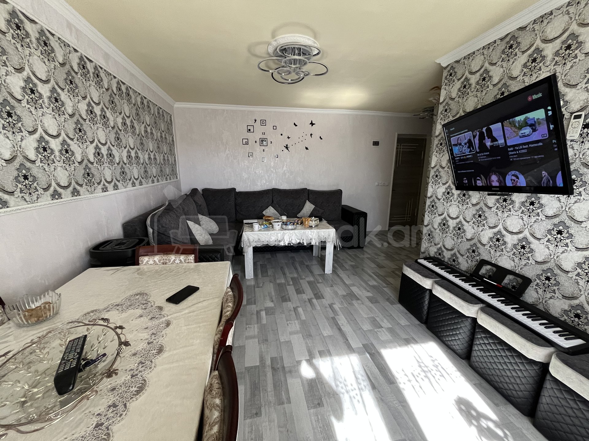 2 Սենյականոց Բնակարան Քարե Շենքում, 50քմ, 5/5 հարկ, Կապիտալ Վերանորոգված