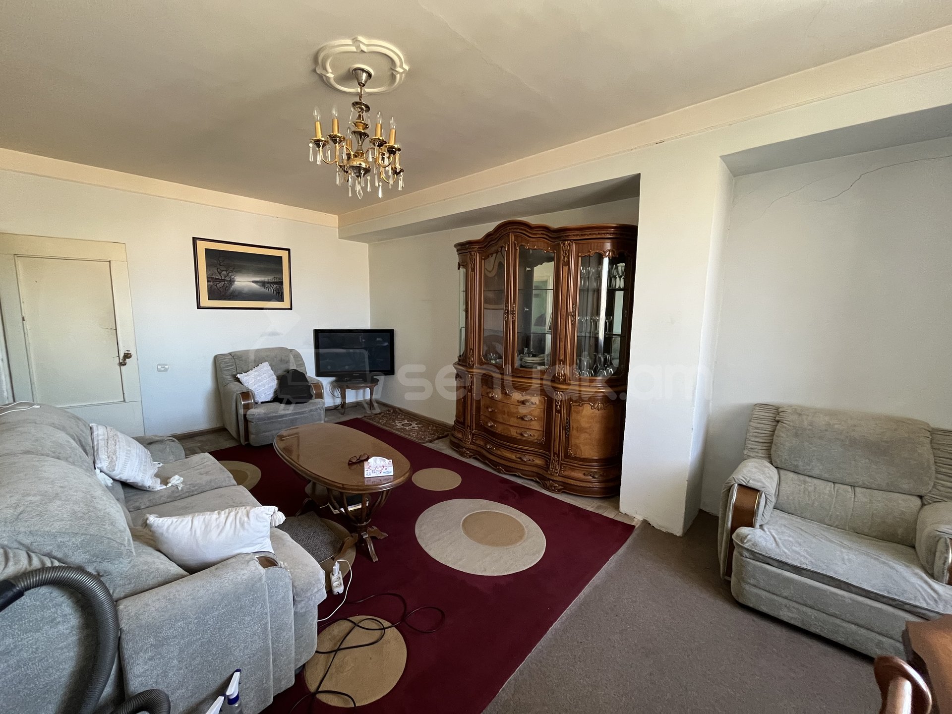 3 Սենյականոց Բնակարան, 73քմ, 9/9 հարկ, Կոսմետիկ Վերանորոգված