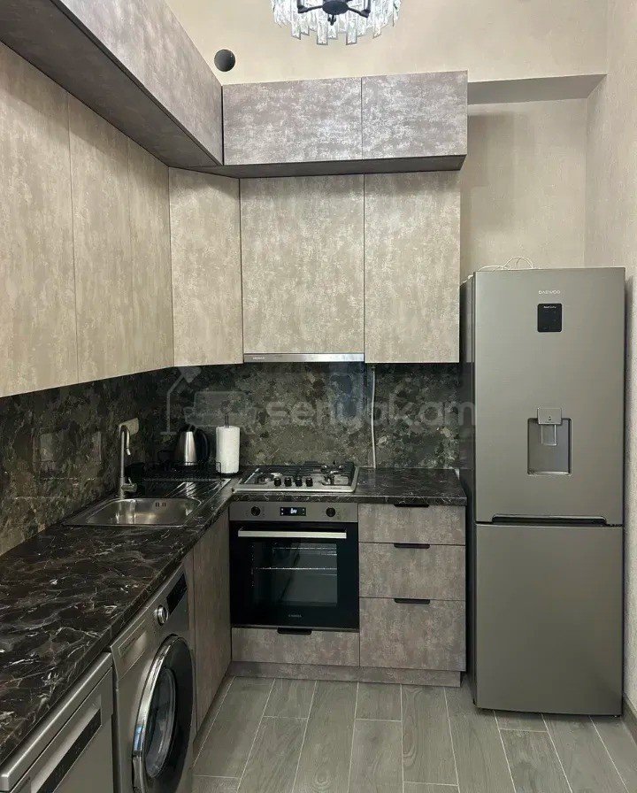 2 Սենյականոց Բնակարան Նորակառույցում, 55քմ, 2/16 հարկ, Դիզայներական Վերանորոգված, Կահավորված, Արևկող