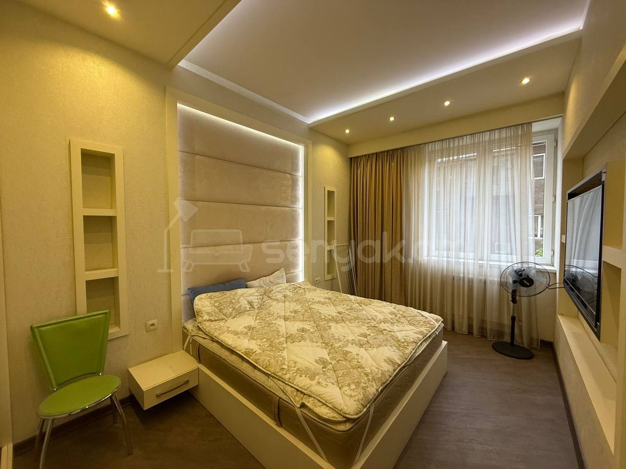 3 Սենյականոց Բնակարան Նորակառույցում, 100քմ, 3/10 հարկ, Դիզայներական Վերանորոգված, Կահավորված, Արևկող