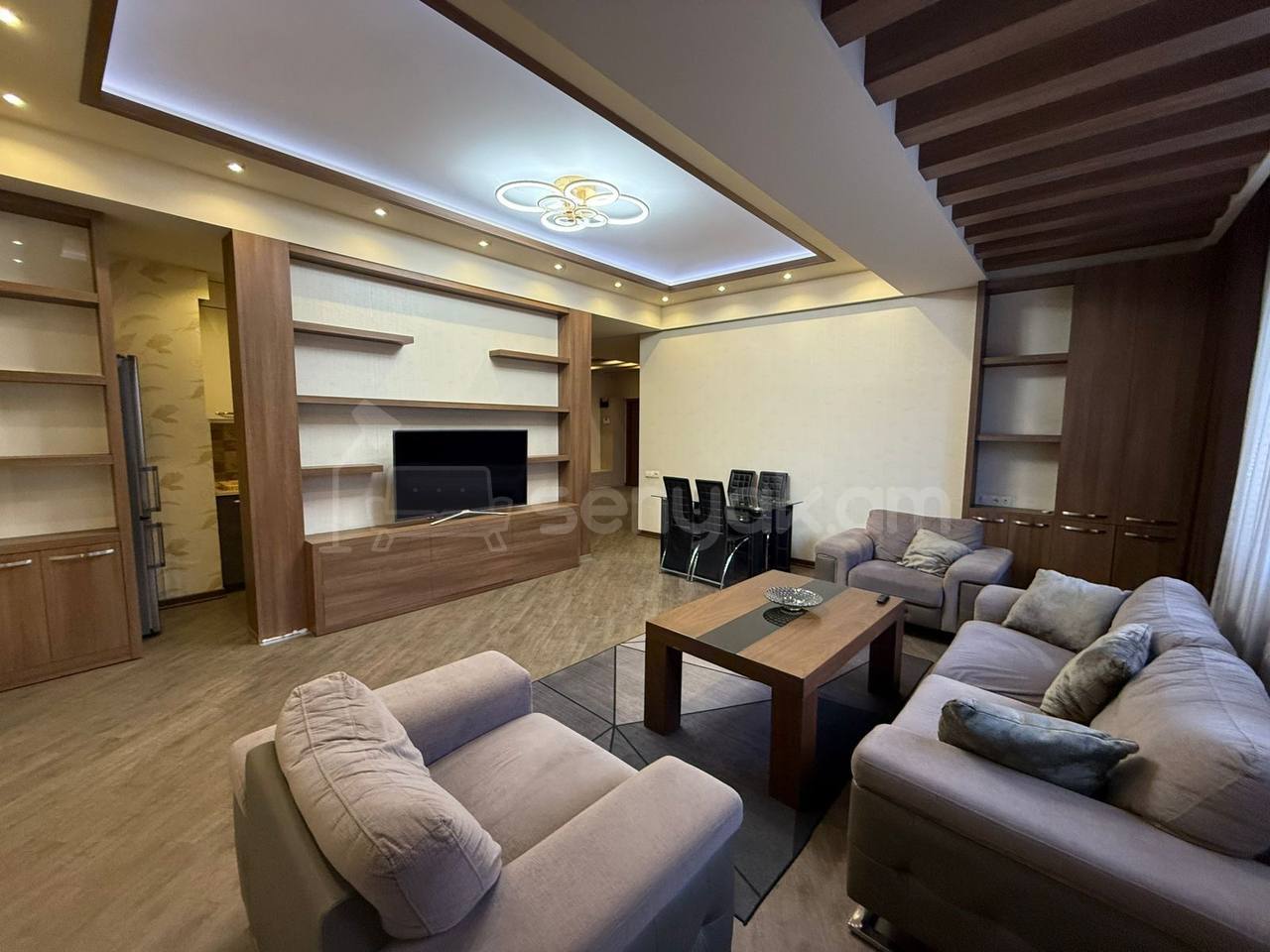 3 Սենյականոց Բնակարան Նորակառույցում, 100քմ, 3/10 հարկ, Դիզայներական Վերանորոգված, Կահավորված, Արևկող