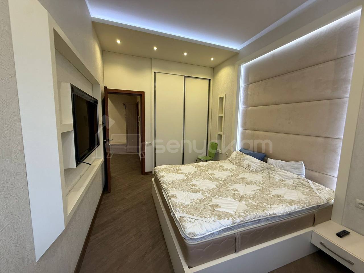 3 Սենյականոց Բնակարան Նորակառույցում, 100քմ, 3/10 հարկ, Դիզայներական Վերանորոգված, Կահավորված, Արևկող