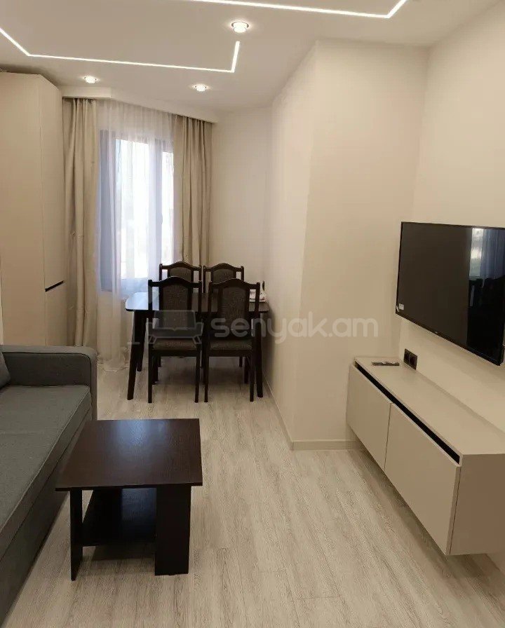 2 Սենյականոց Բնակարան Նորակառույցում, 45քմ, 9/12 հարկ, Դիզայներական Վերանորոգված, Կահավորված, Արևկող