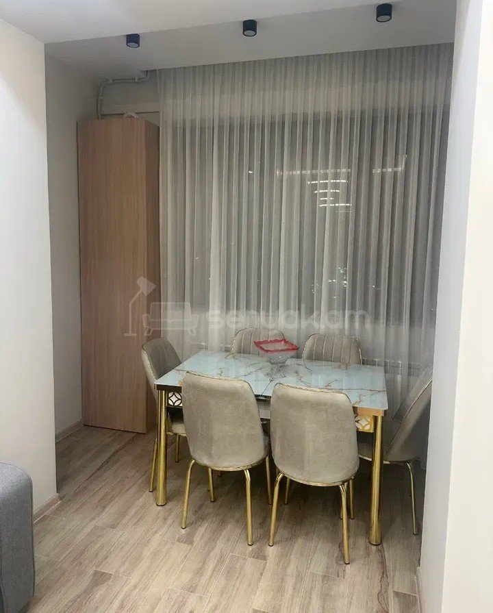 2 Սենյականոց Բնակարան Նորակառույցում, 60քմ, 8/15 հարկ, Դիզայներական Վերանորոգված, Կահավորված, Արևկող