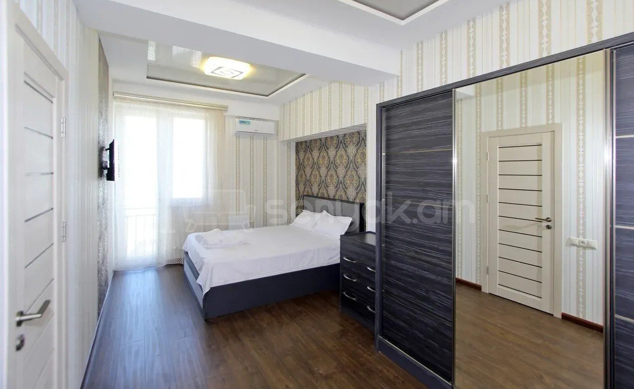 4 Սենյականոց Բնակարան Նորակառույցում, 105քմ, 7/11 հարկ, Դիզայներական Վերանորոգված, Կահավորված, Արևկող