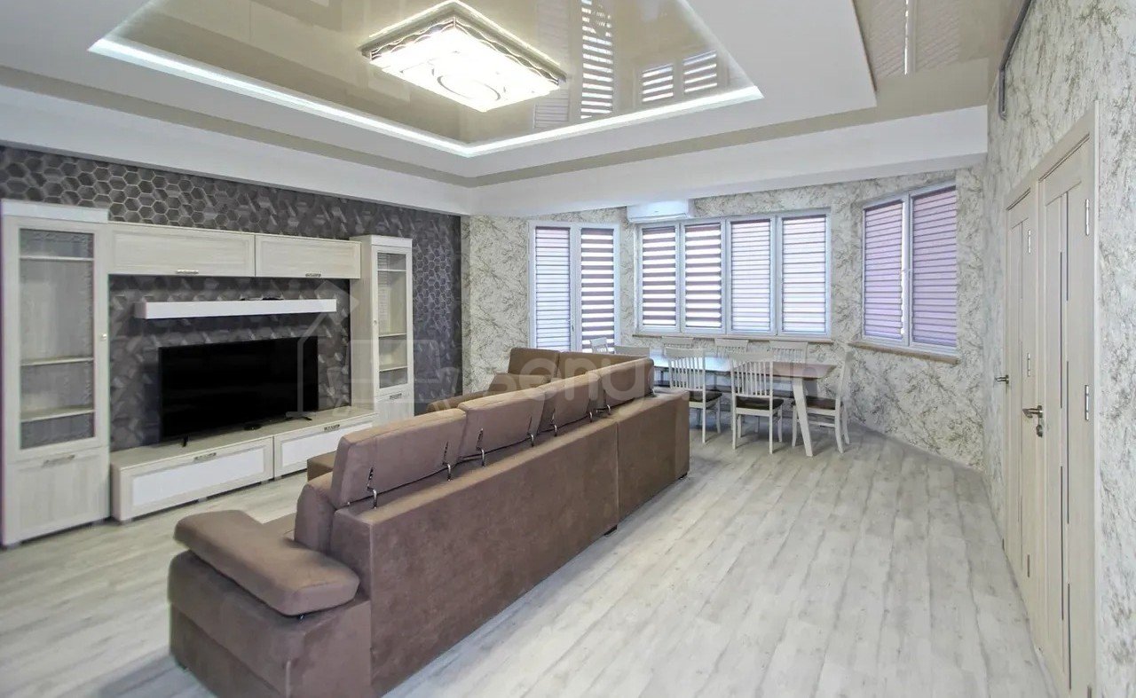 4 Սենյականոց Բնակարան Նորակառույցում, 105քմ, 7/11 հարկ, Դիզայներական Վերանորոգված, Կահավորված, Արևկող